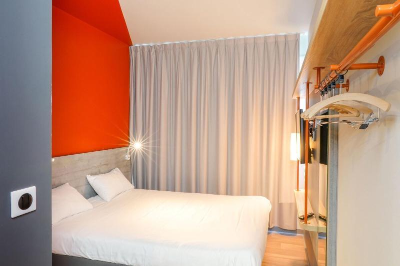 Ibis Budget Aubenas Exterior photo